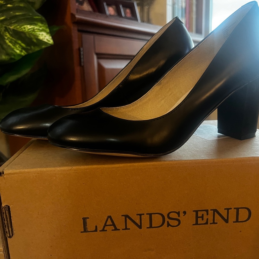 Lands' End Black Heels Classic Elegant Design